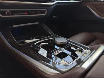 BMW X5 xDrive50e M-SPORT HYBRID LED NAVI HUD PANO