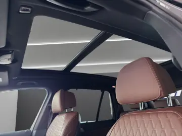 BMW X5 xDrive50e M-SPORT HYBRID LED NAVI HUD PANO