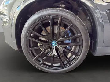 BMW X5 xDrive50e M-SPORT HYBRID LED NAVI HUD PANO