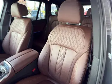 BMW X5 xDrive50e M-SPORT HYBRID LED NAVI HUD PANO