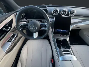 MERCEDES-BENZ CLE 300 4Matic AMG Line Premium  Night-Paket