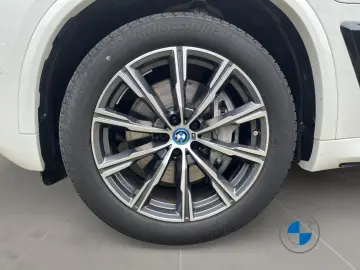BMW X5 xDrive50e M Sport 20  AHK Pano Memorysitz Wär