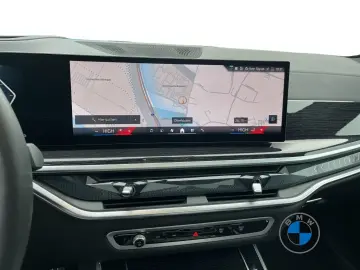 BMW X5 xDrive50e M Sport 20  AHK Pano Memorysitz Wär