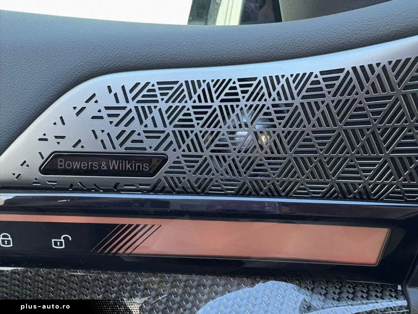 BMW 550e xDrive M Sport Pro DA PA-Prof B&W Pano 21