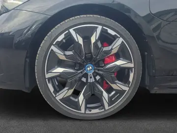 BMW 550e xDrive Aut. LED  HiFi  Pano  SHZ