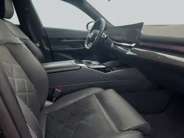 BMW 550e xDrive Aut. LED  HiFi  Pano  SHZ