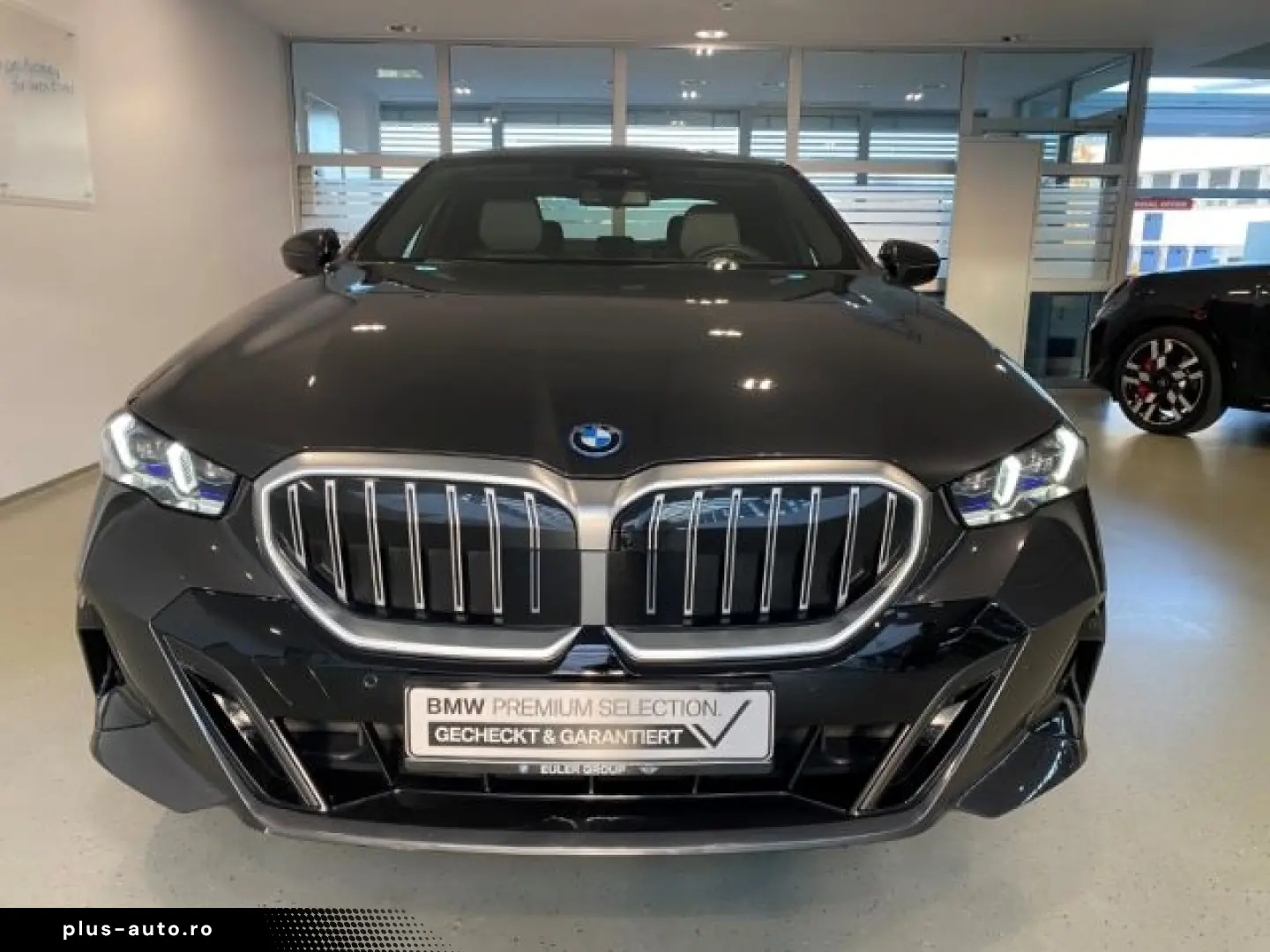 BMW 550 e xDrive M Sport 20'' IconGl Pano &hellip;
