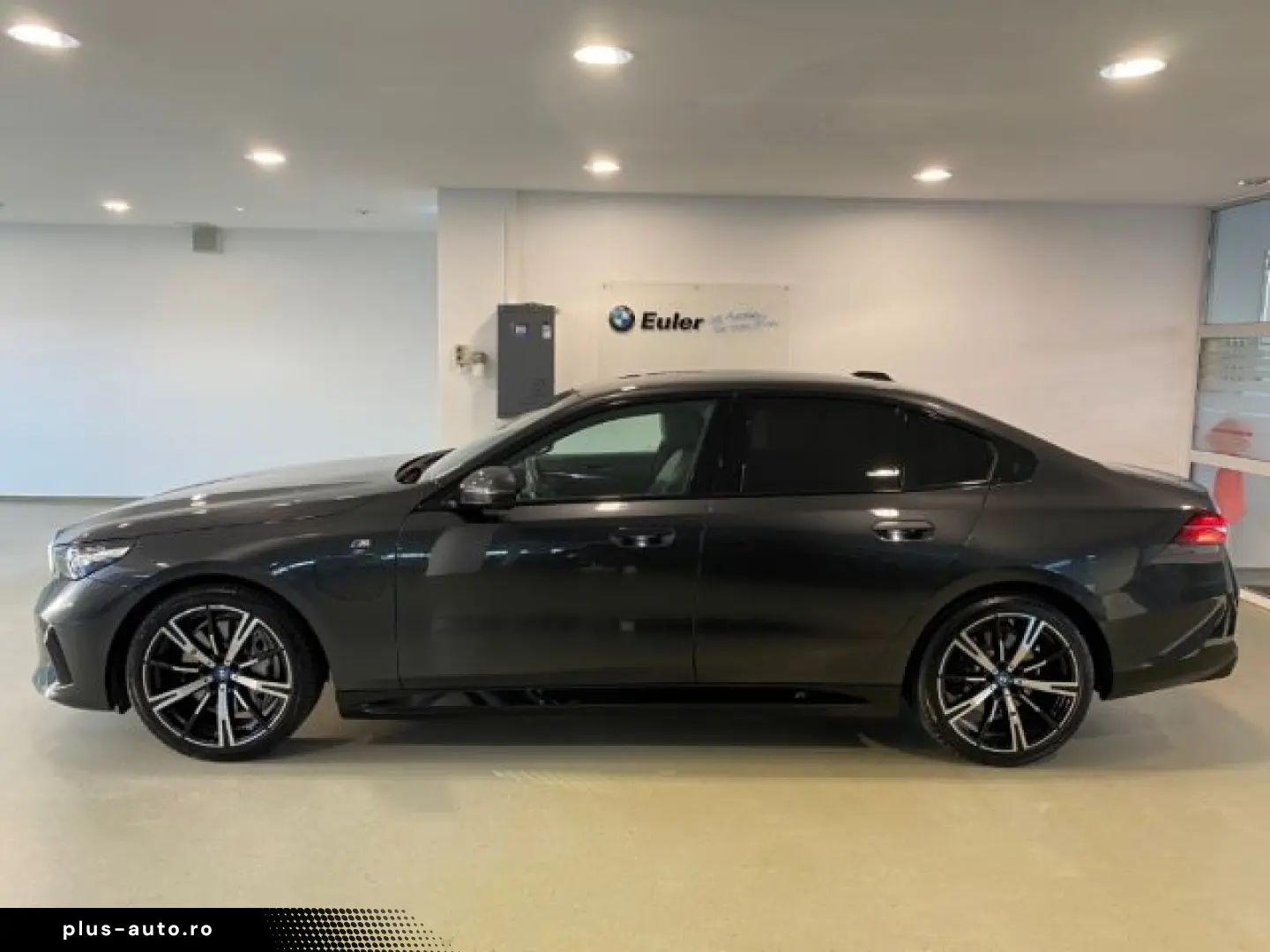 BMW 550 e xDrive M Sport 20'' IconGl Pano &hellip;