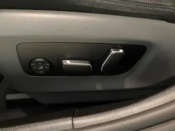 BMW 550 e xDrive M Sport 20'' IconGl Pano &hellip;