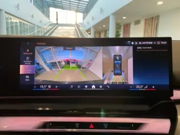 BMW 550 e xDrive M Sport 20'' IconGl Pano &hellip;