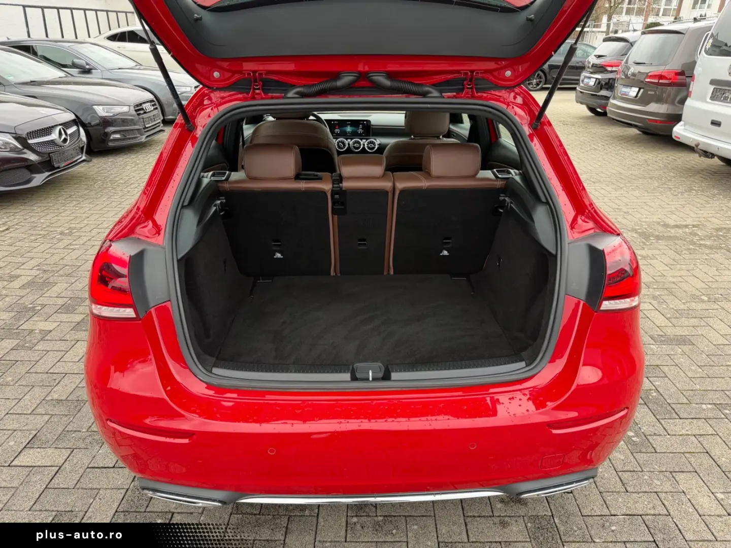 MERCEDES-BENZ A 180 Edition