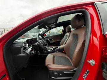 MERCEDES-BENZ A 180 Edition