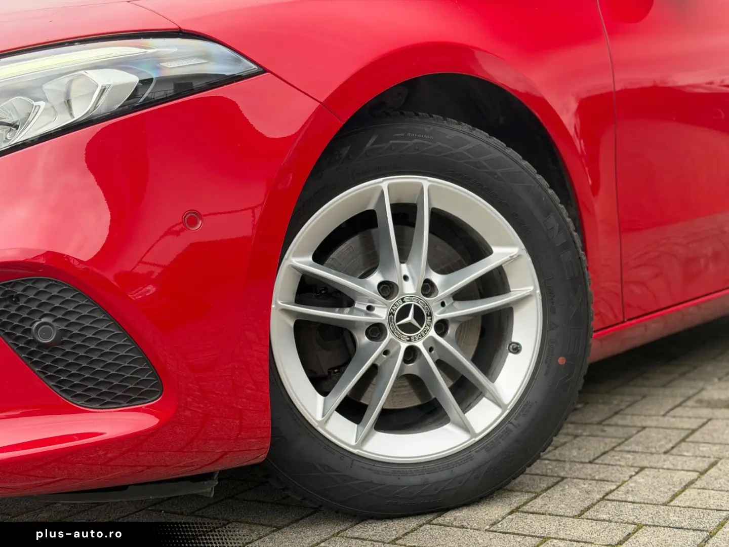 MERCEDES-BENZ A 180 Edition