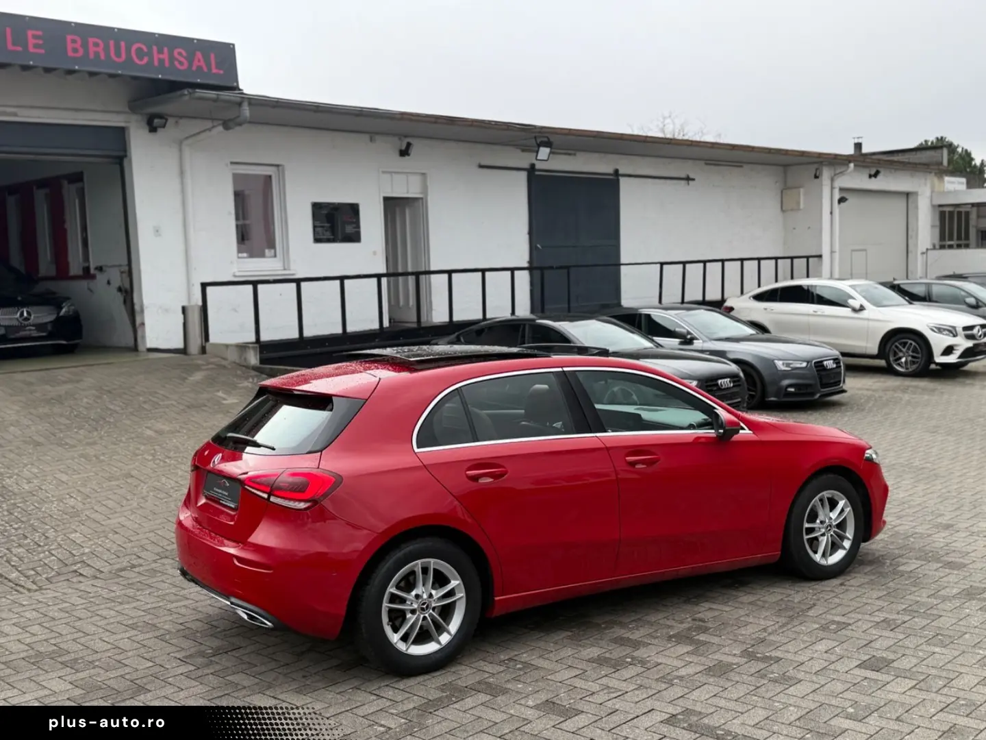 MERCEDES-BENZ A 180 Edition