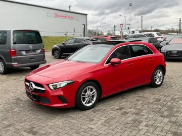 MERCEDES-BENZ A 180 Edition