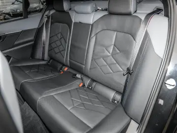 BMW 550e xDrive M Sport Pro Pano H K DA Prof