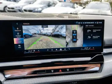 BMW 550e xDrive M Sport Pro Pano H K DA Prof