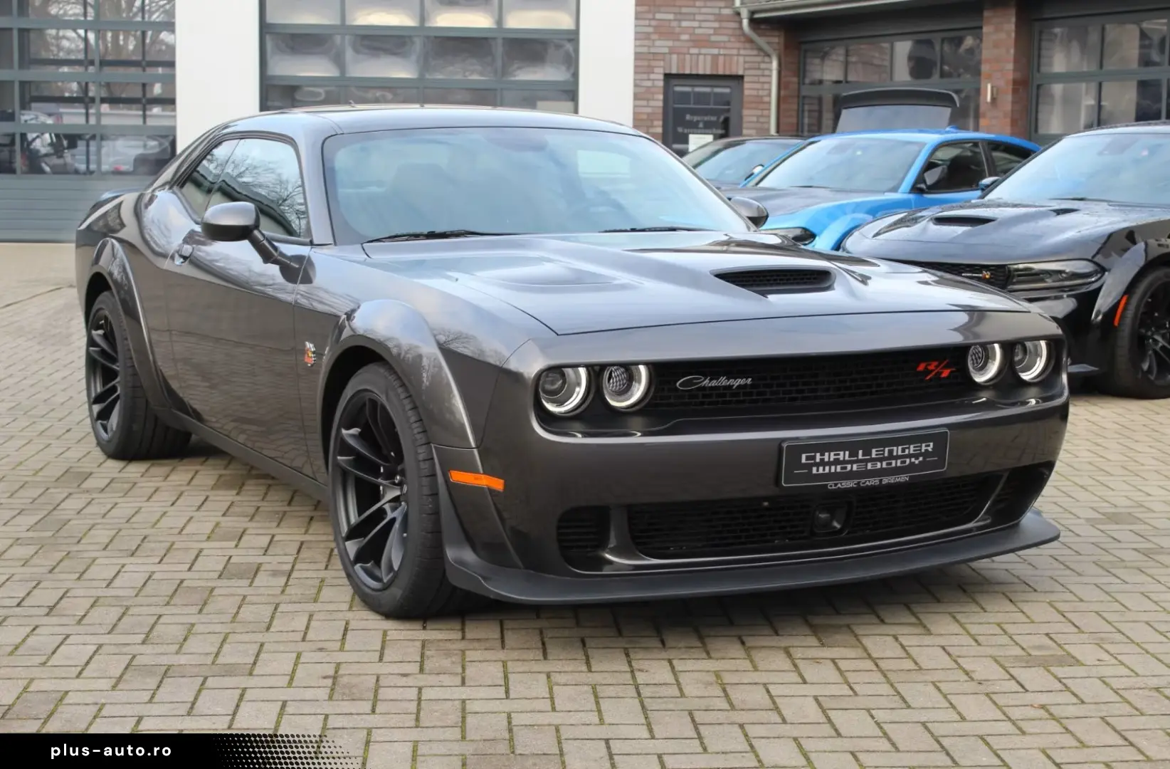 Dodge Challenger  6 4L Scat Pack Widebody