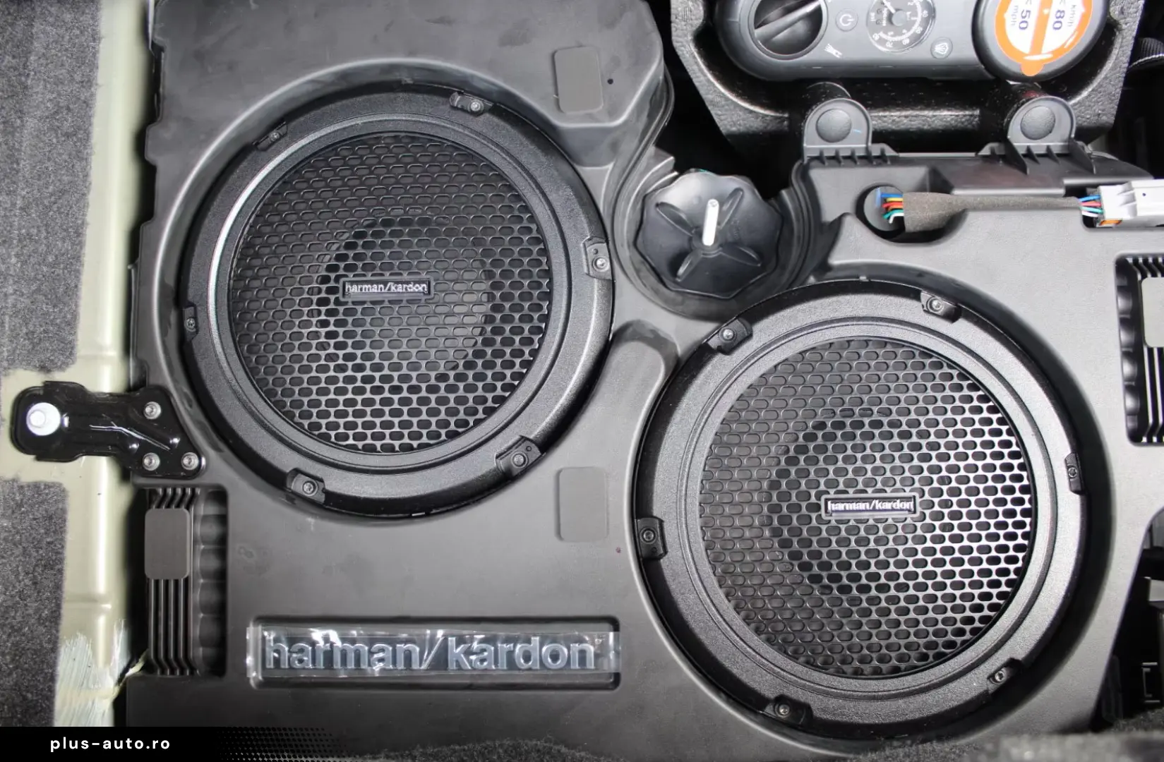 Dodge Challenger  6 4L Scat Pack Widebody