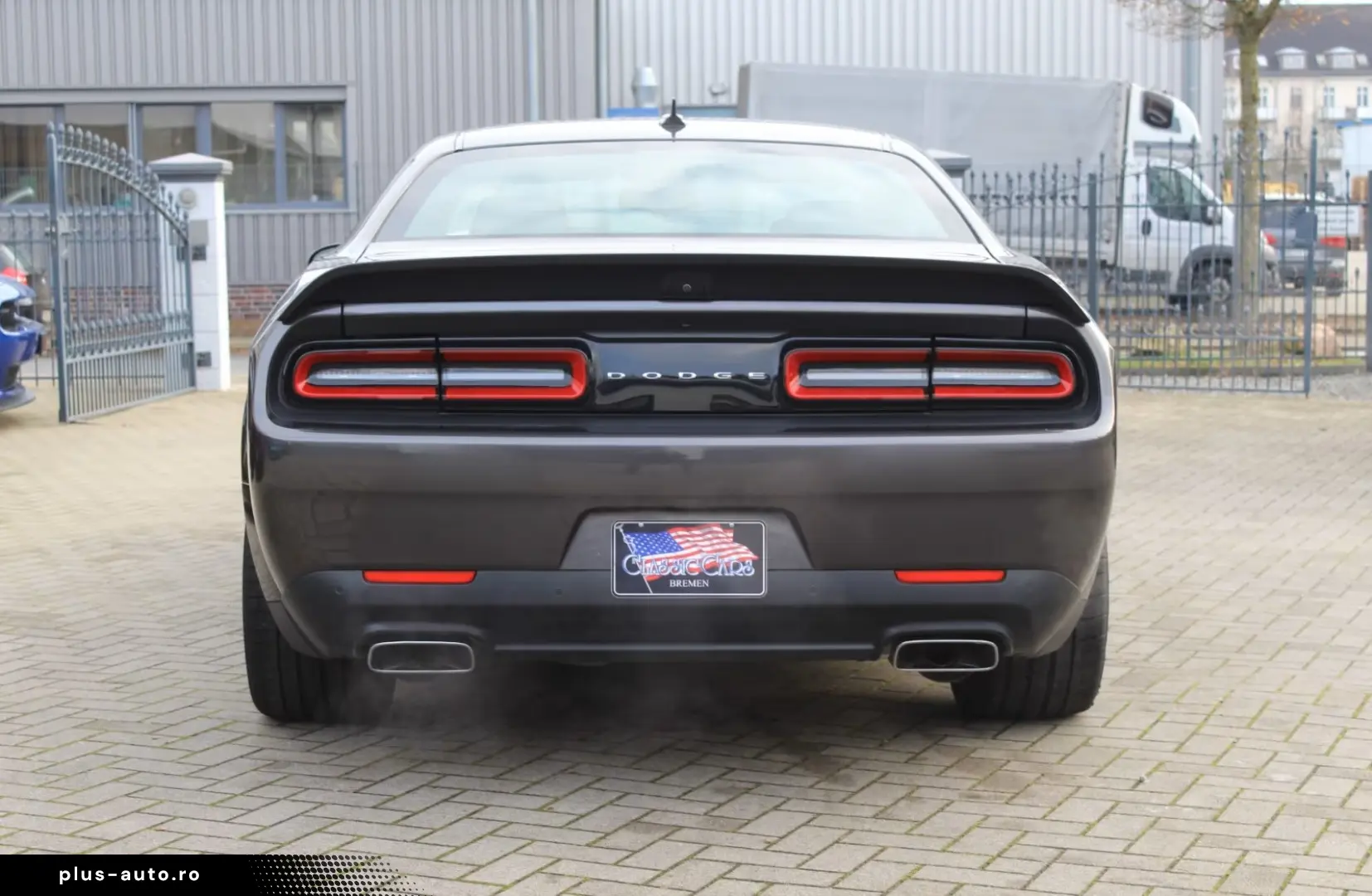 Dodge Challenger  6 4L Scat Pack Widebody