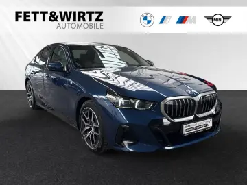 BMW 530e M Sport AHK Panorama Head-Up