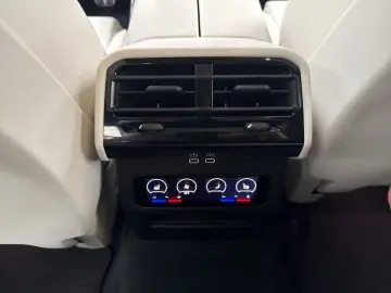 BMW 530e M Sport AHK Panorama Head-Up