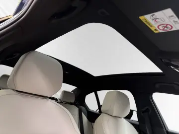 BMW 530e M Sport AHK Panorama Head-Up