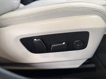 BMW 530e M Sport AHK Panorama Head-Up