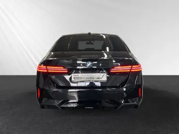 BMW 530e M Sport AHK Pano Autobahnass. 20 LMR