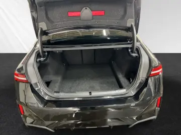 BMW 530e M Sport AHK Pano Autobahnass. 20 LMR