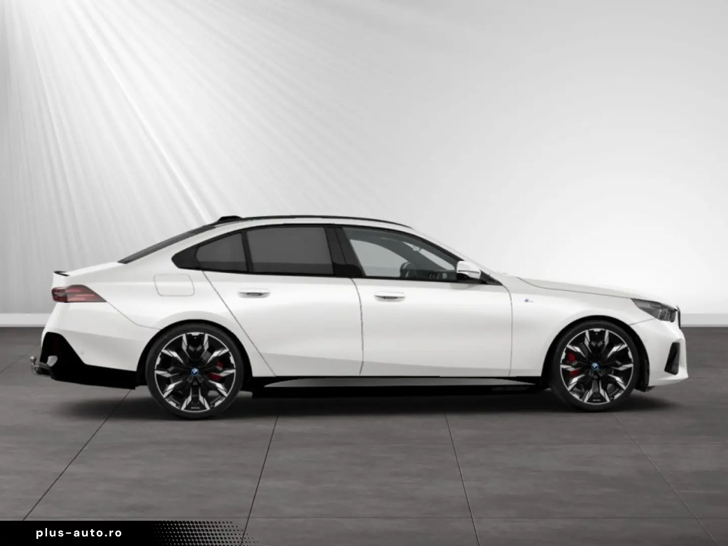 BMW 530e M Sport Pro AHK Pano 21 LMR B&W
