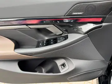 BMW 530 e xDrive M Sportpaket Pro Pano 360 Kam 20 Zo