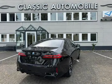 BMW 530 e xDrive M Sportpaket Pro Pano 360 Kam 20 Zo