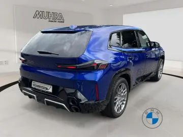 BMW XM 50e Autobahnassistent AHK Sitzlüft. H K HUD