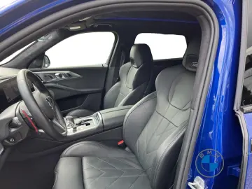 BMW XM 50e Autobahnassistent AHK Sitzlüft. H K HUD