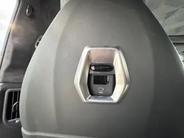 BMW XM 50e AHK Sitzklima Autobahnas h&k Massage 360