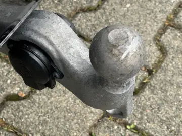 BMW XM 50e AHK Sitzklima Autobahnas h&k Massage 360