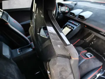 Lamborghini Huracán Sterrato Arancio Xanto