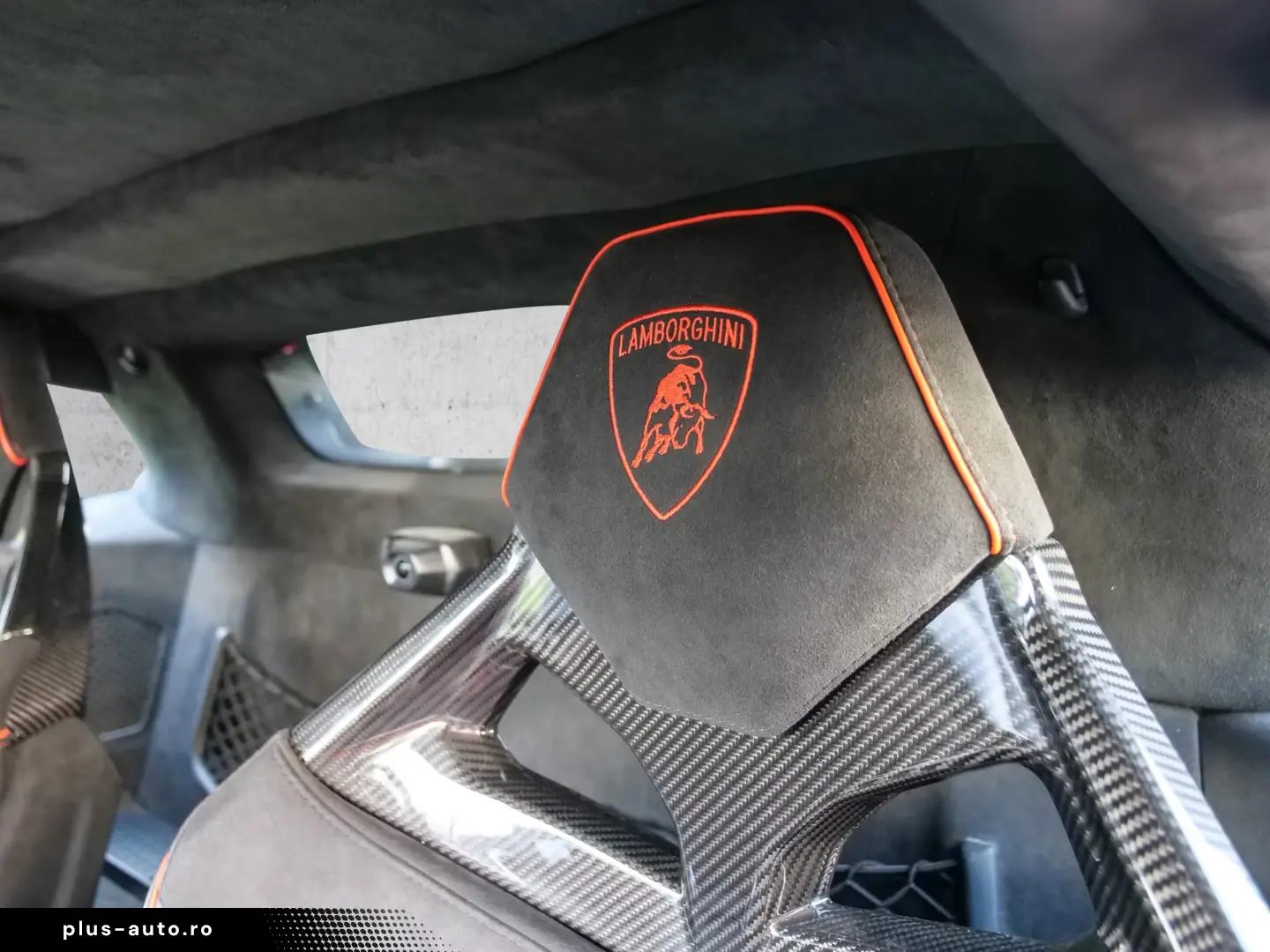 Lamborghini Huracán Sterrato Arancio Xanto