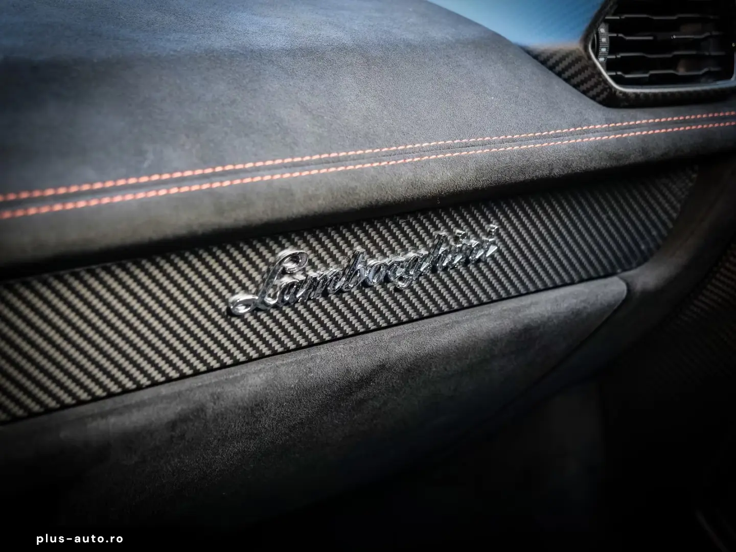 Lamborghini Huracán Sterrato Arancio Xanto