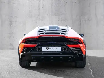 Lamborghini Huracán Sterrato Arancio Xanto