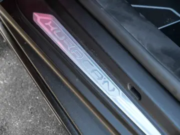 Lamborghini Huracán Sterrato Arancio Xanto