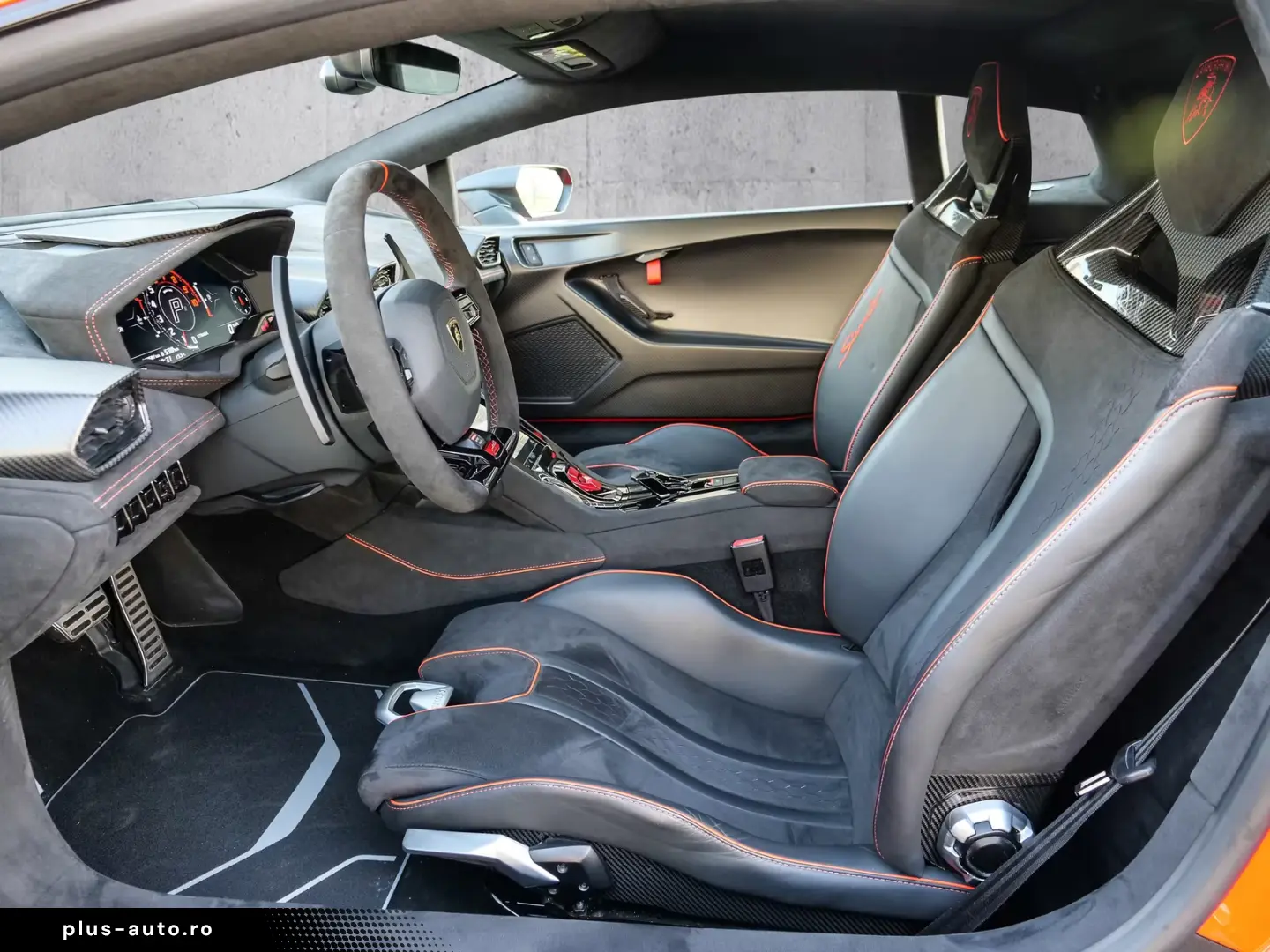 Lamborghini Huracán Sterrato Arancio Xanto