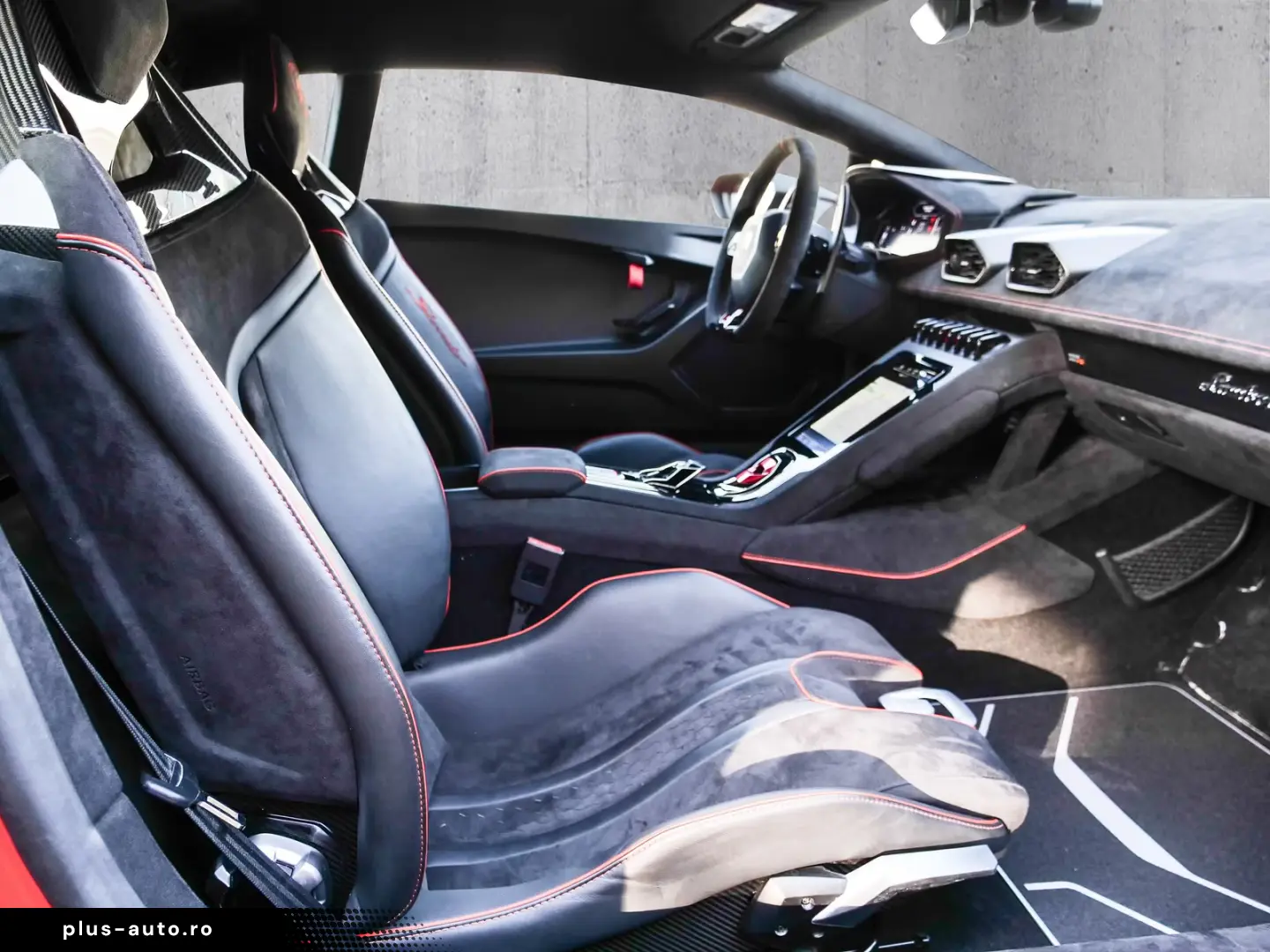 Lamborghini Huracán Sterrato Arancio Xanto