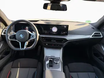 BMW 330 e xDrive M Sport GSD H K 360