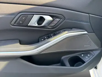 BMW 330 e xDrive M Sport GSD H K 360