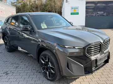 BMW XM 50 e Aut. Bowers & Wilkins - Iconic Glow