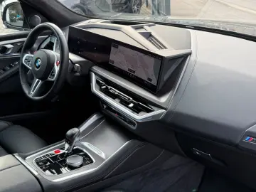 BMW XM 50 e Aut. Bowers & Wilkins - Iconic Glow