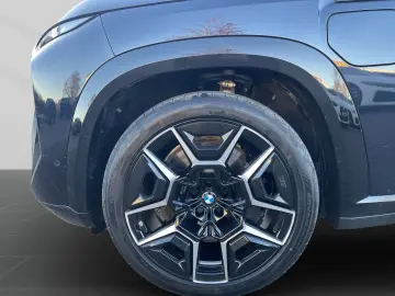 BMW XM 50e 22  AHK 360  ACC Wärmepaket