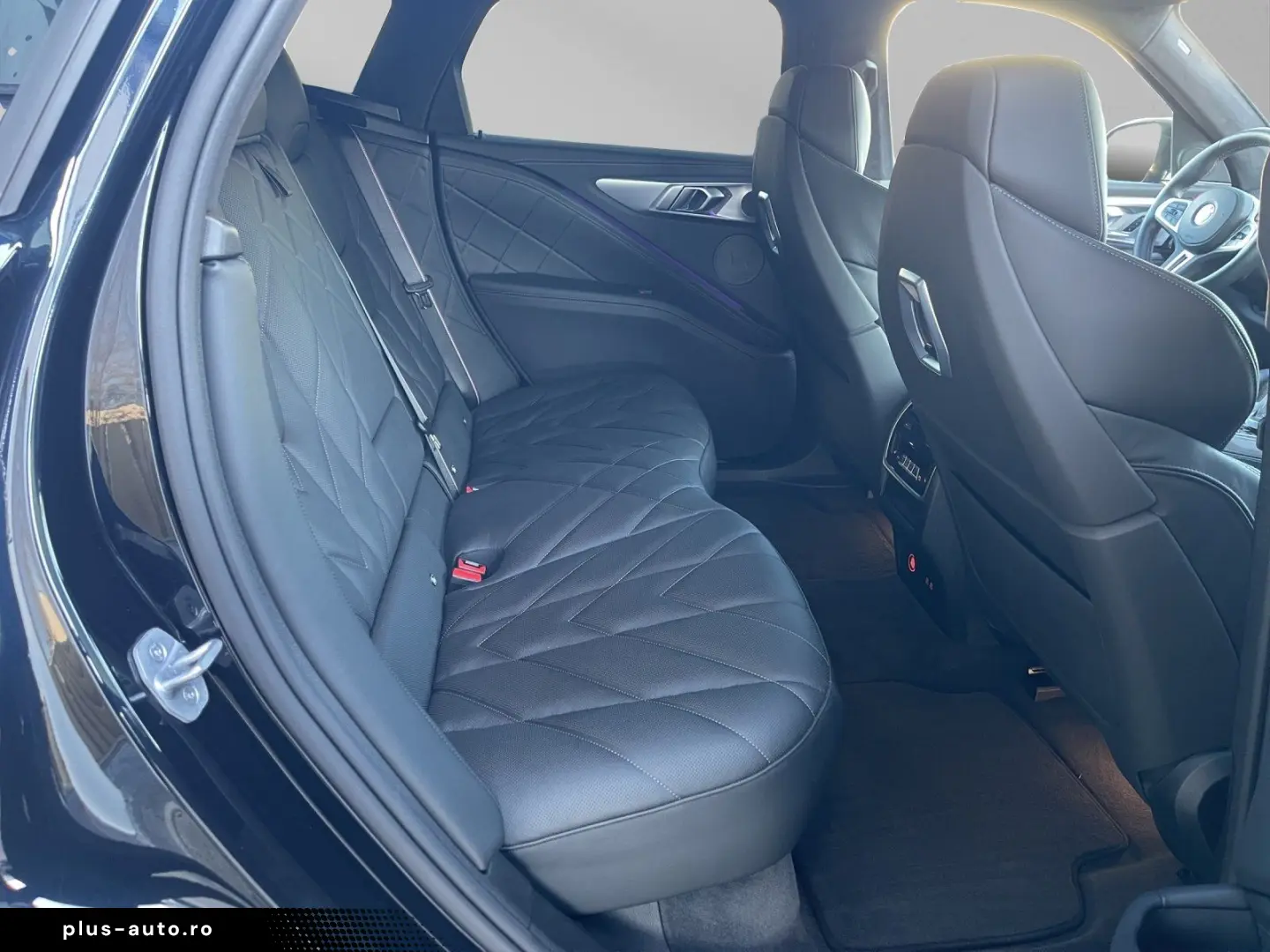 BMW XM 50e 22  AHK 360  ACC Wärmepaket